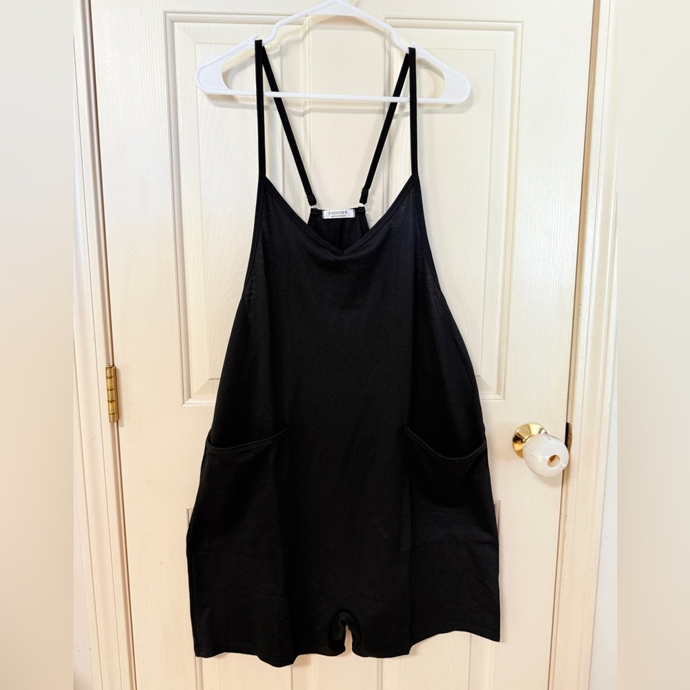 NWOT - Ekouaer Womens Sleeveless Rompers Loose Romper